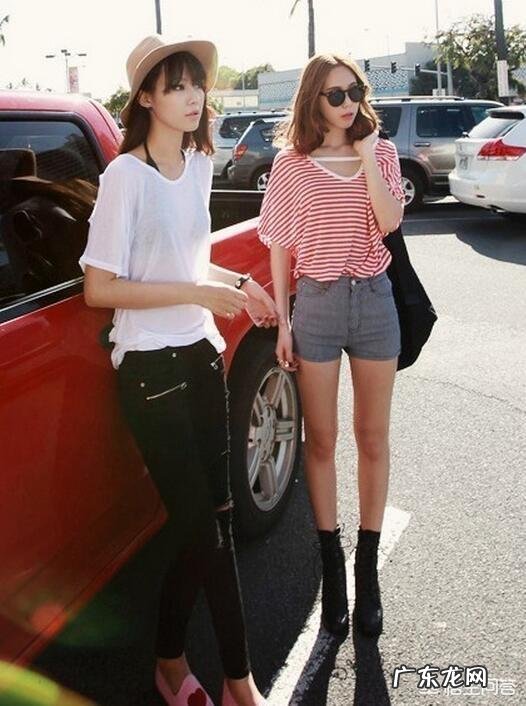 有哪些好看时髦的T恤搭配好看?