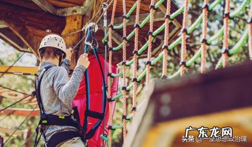 青春期男孩怎么教育比较好?