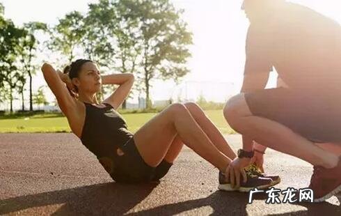 怎么做仰卧起坐最快?