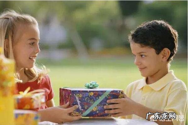 该如何培养宝宝懂礼貌?