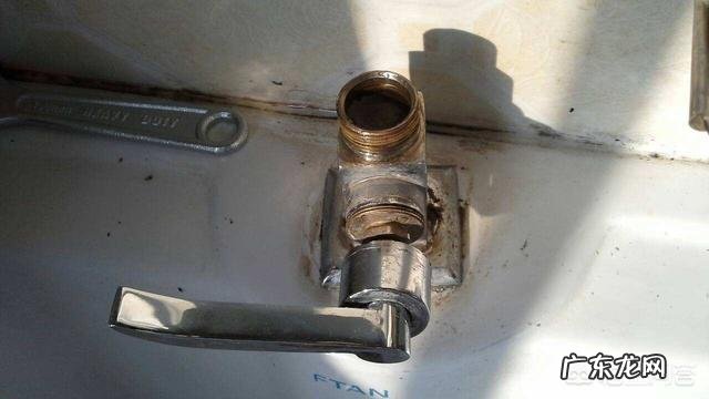 如何挑选合适的水龙头?哪种水龙头的材质好?