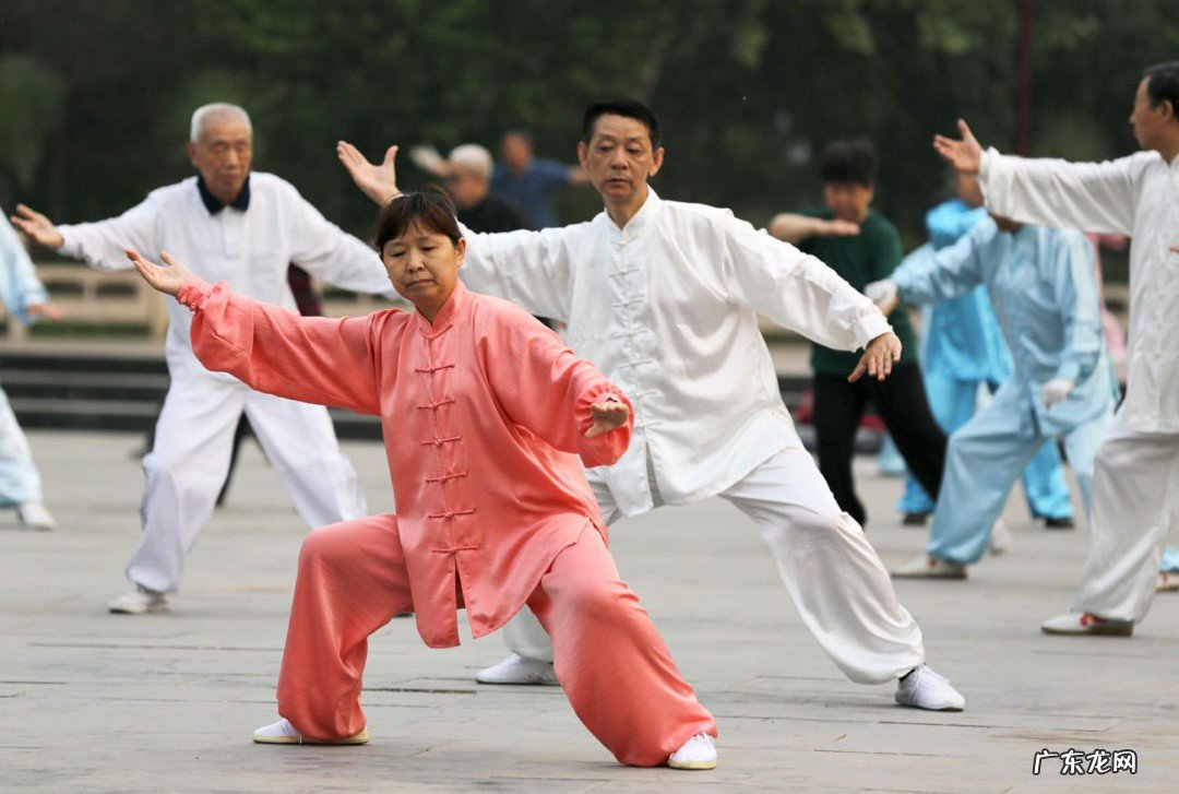 打太极拳讲究什么