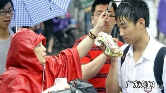 高考成绩的30%取决于家长,倒计时42天,家长应该如何做?