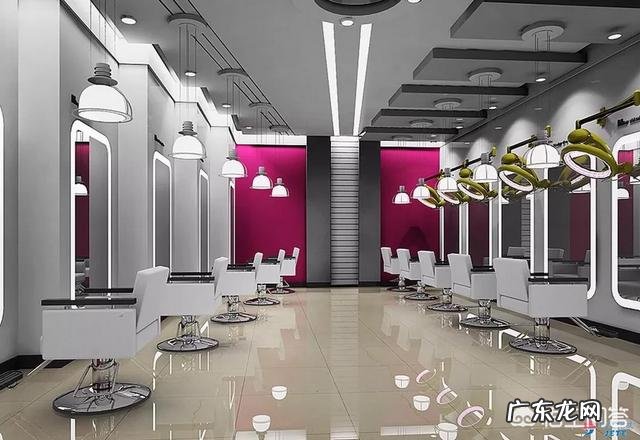 老发型师开店还是打工比较好？