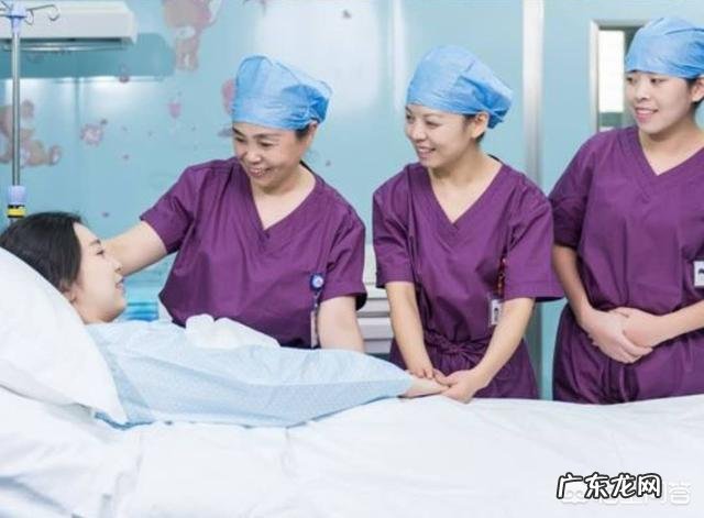 去综合医院生产好还是去妇幼医院生产好？