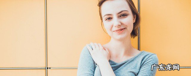 短袖和阔腿裤搭配方法