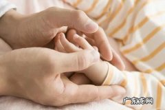 如何解决冬季宝宝皮肤干燥？