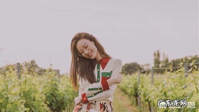 有哪些清新自然的服装搭配值得推荐?