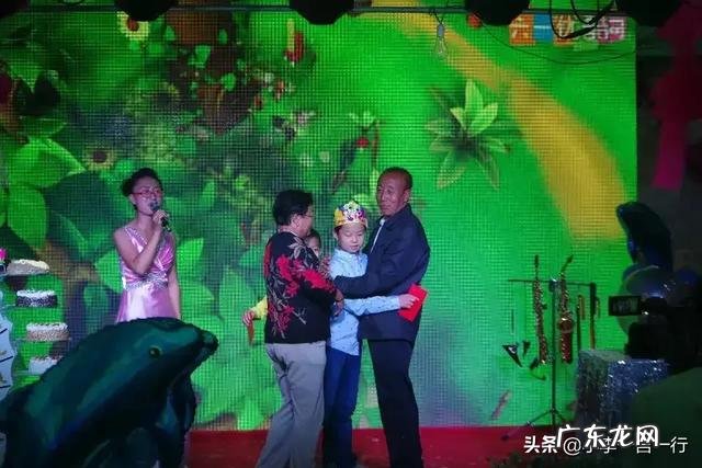 学婚礼主持有用吗?