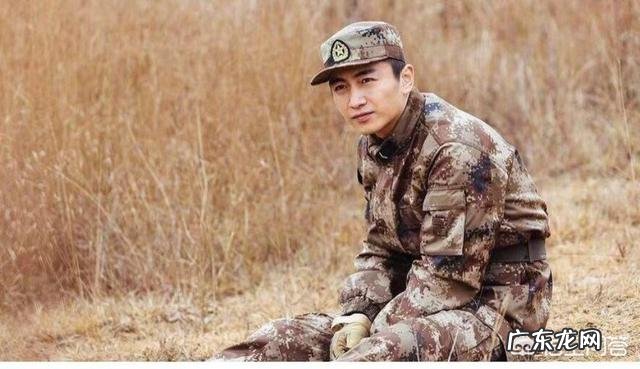 《陆战之王》豆瓣评分4.7,《士兵突击》9.3,同一导演的作品为何口碑差这么大?