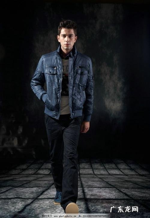 关于男生穿衣服搭配?