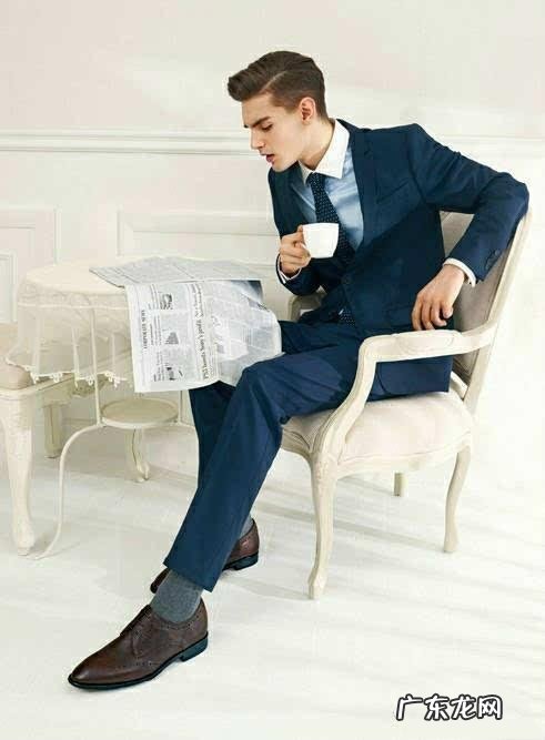 关于男生穿衣服搭配?