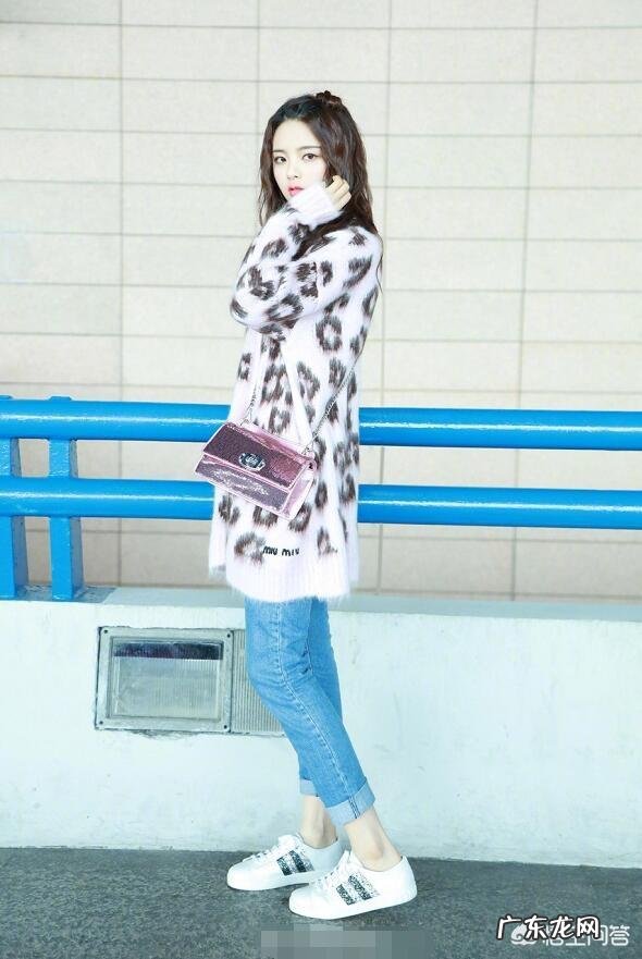 女30岁上班族,该怎么穿衣搭配?