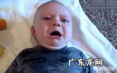 婴儿被吓到会有什么反应？