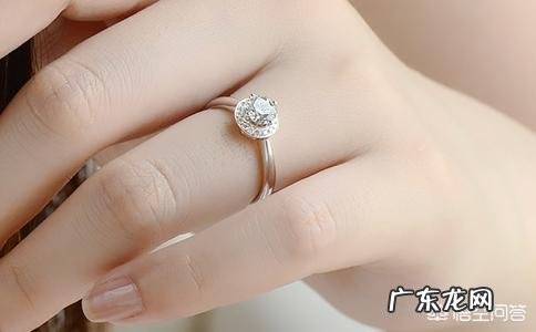 结婚戒指怎么戴?婚戒戴法的由来和含义分别是什么?