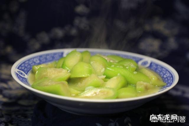 如何把素菜炒好？