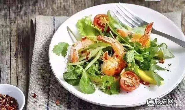 糖尿病人一日三餐究竟怎么吃才能不饿肚子还能稳定血糖？