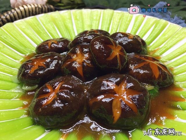 今年过年想给父母妻儿做一桌年夜饭,请推荐六个菜?