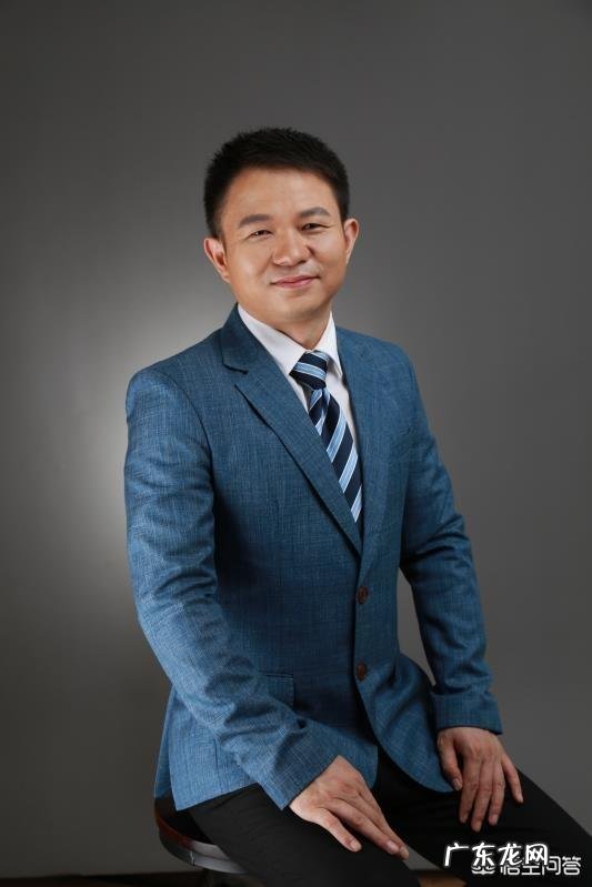 信用卡已经逾期好几个月了，但这两个月却收到信息说不用还款了，这是怎么回事？