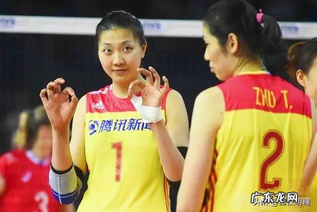 中国女排在打比赛的时候很少像日韩、欧美球队那样刻意化妆，这是为什么？