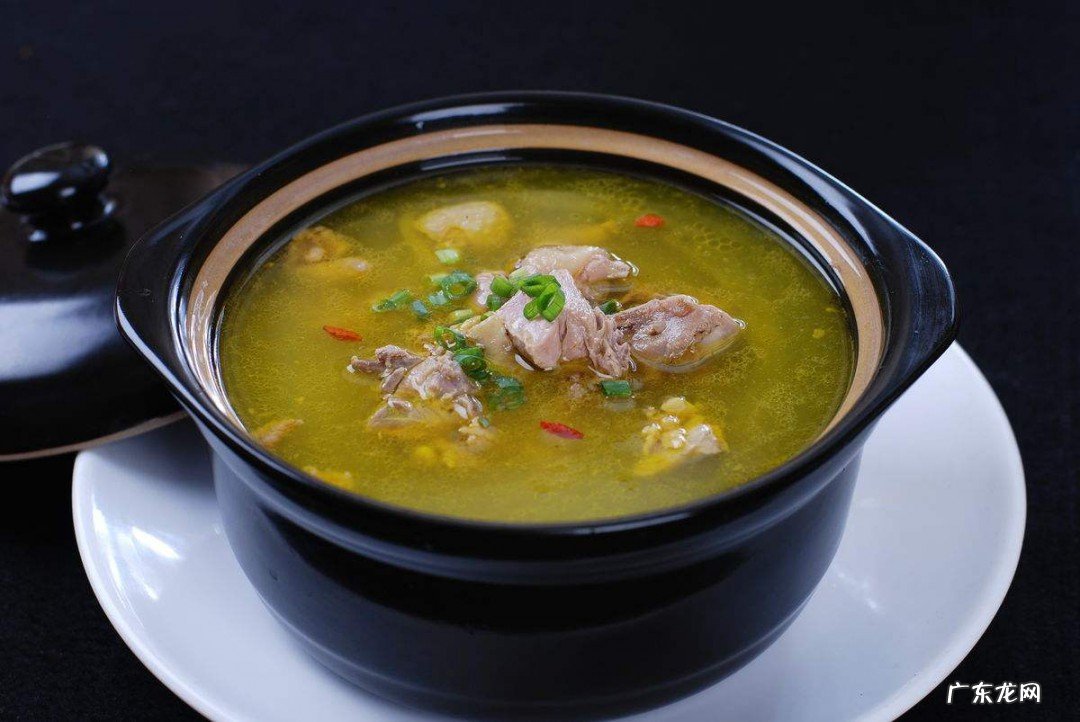 蘑菇鸡汤的制作方法