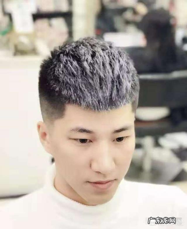 男生剪瓜子头,适合什么脸型?