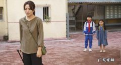 为什么妈妈抛弃凌霄