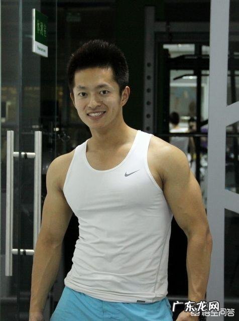 如果健身只锻炼不吃营养餐,能不能练出来肌肉?