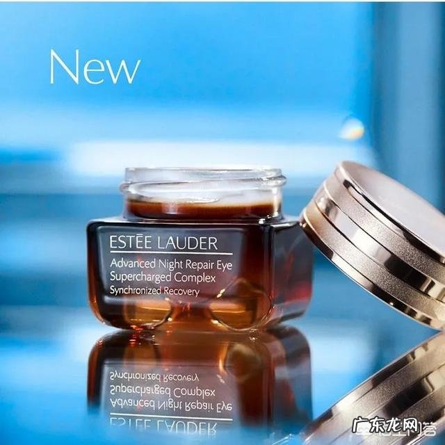 工作总使用电脑，有什么护肤产品推荐吗？