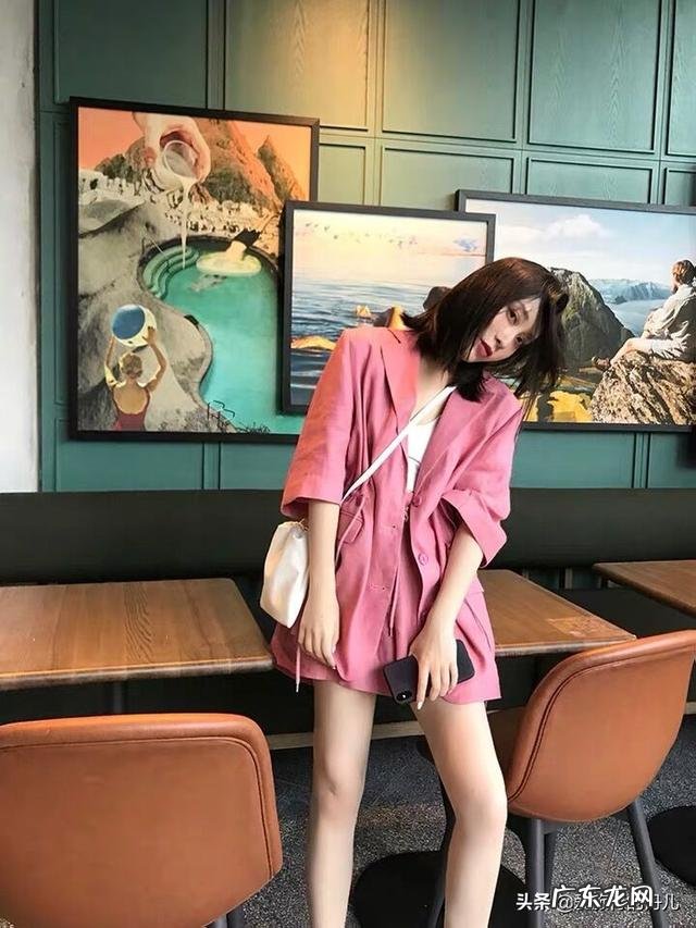 出去玩，穿什么才能够舒适实用又好看呢？