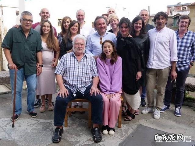 出去玩，穿什么才能够舒适实用又好看呢？