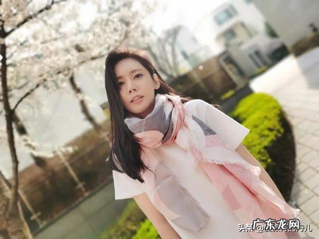 出去玩，穿什么才能够舒适实用又好看呢？