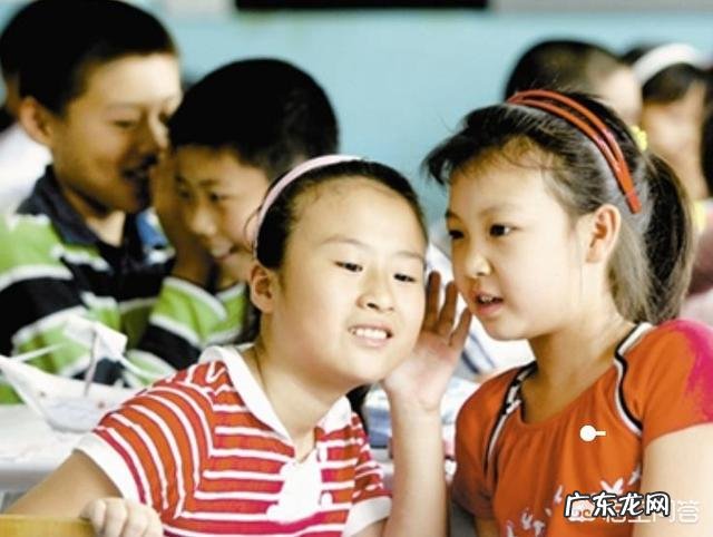 无节制地玩电子游戏会给少年儿童的健康带来多大的危害?