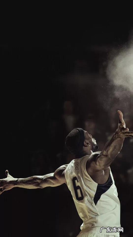 最有钱的体育运动员是谁?