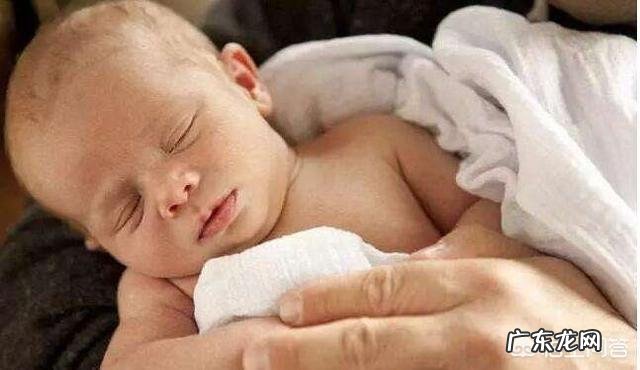 母乳喂养会过度喂养吗?如何避免过度喂养?