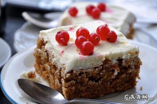 蛋糕的做法是什么?做蛋糕需要酵母吗?