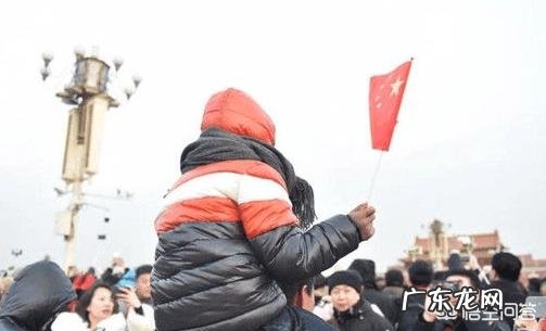 冰花男孩上北京,是帮助还是捧杀?