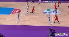 郭艾伦本赛季已经出现好几次场上抱怨对手的情况，你怎么看？