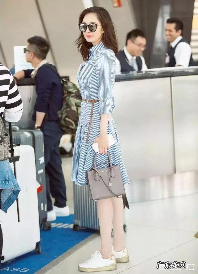 秋天有哪些时尚好看的长袖连衣裙？要怎么搭配呢？