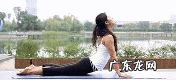 瑜伽初学者如何一个人在家更好的练习瑜伽？