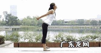 瑜伽初学者如何一个人在家更好的练习瑜伽？