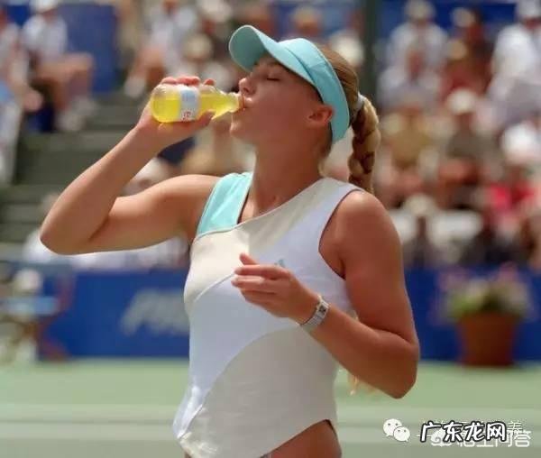 健身训练中如何补水?