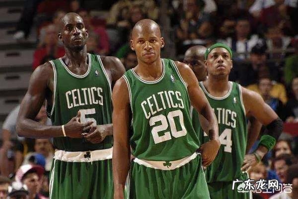 NBA历史上三分王是谁?你如何评价他?