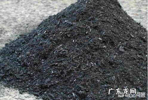 农村里常见的草木灰,合适用在哪些农作物上?有什么作用?