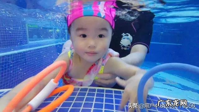 婴儿游泳有什么好处,哪里可以专业的学?