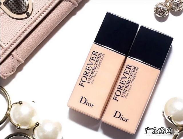 #最强美妆#有哪些持妆度超赞的粉底液可以推荐?