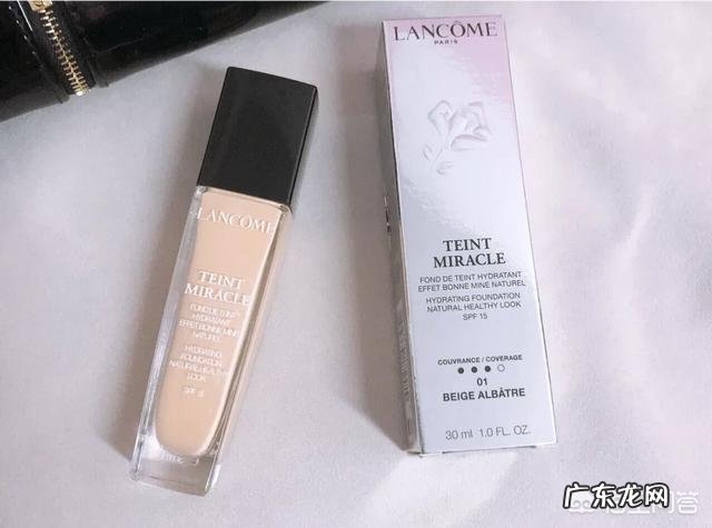 #最强美妆#有哪些持妆度超赞的粉底液可以推荐?