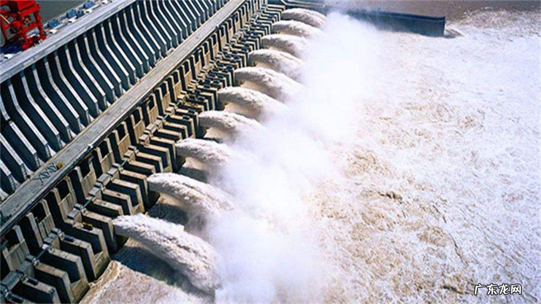 三峡大坝都是什么孔