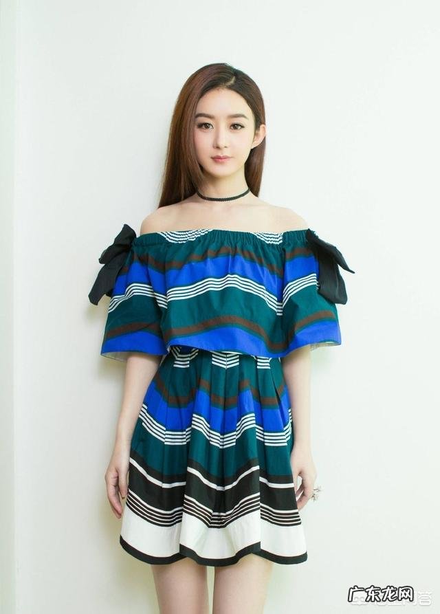 赵丽颖穿十万长裙压轴出场，到底颖宝适合哪种风格的搭配？