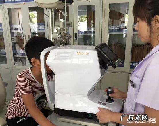 防止人的近视眼度数持续增长的方法有哪些？